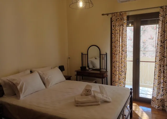 Chez Flik San Rocco Sq Апартаменты *